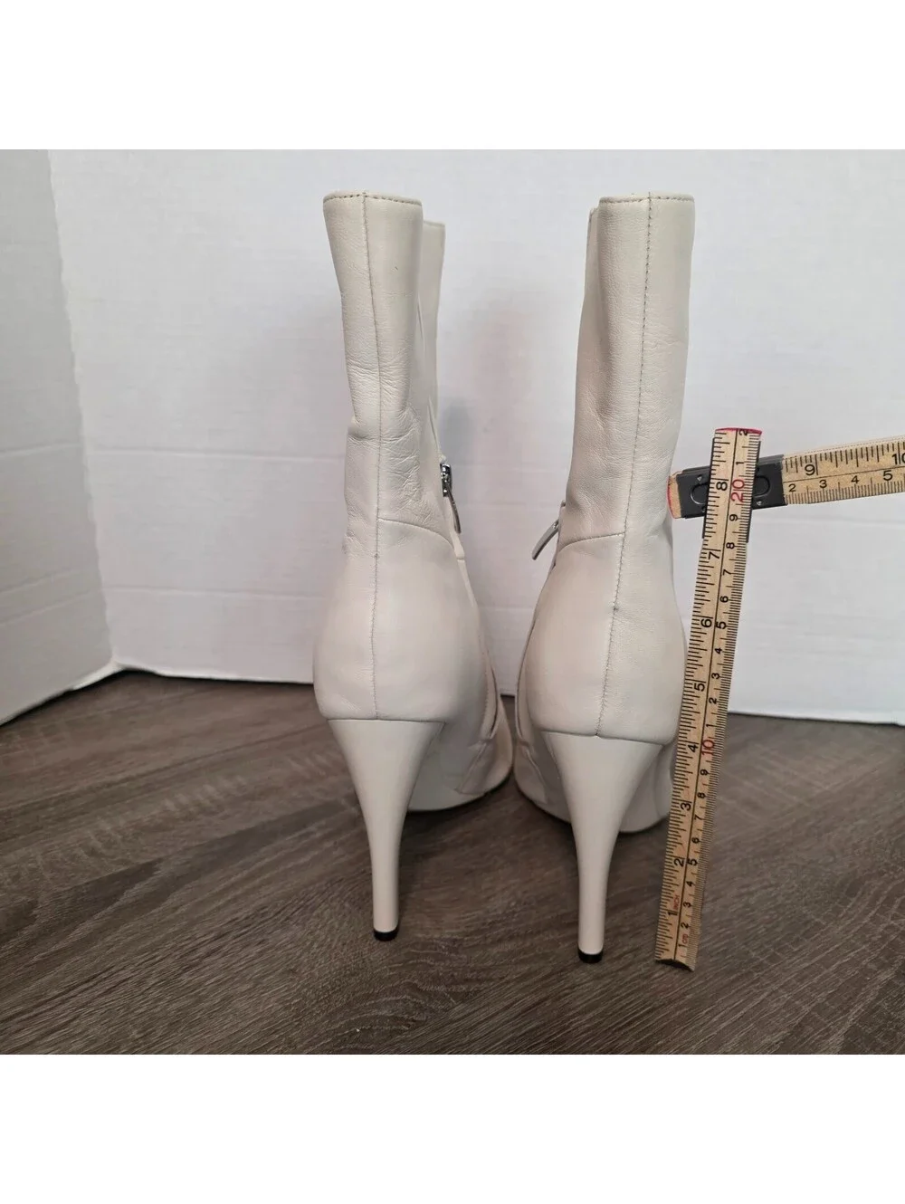 Women's Ankle Boots with Black Pointed Toe and Side Zipper
